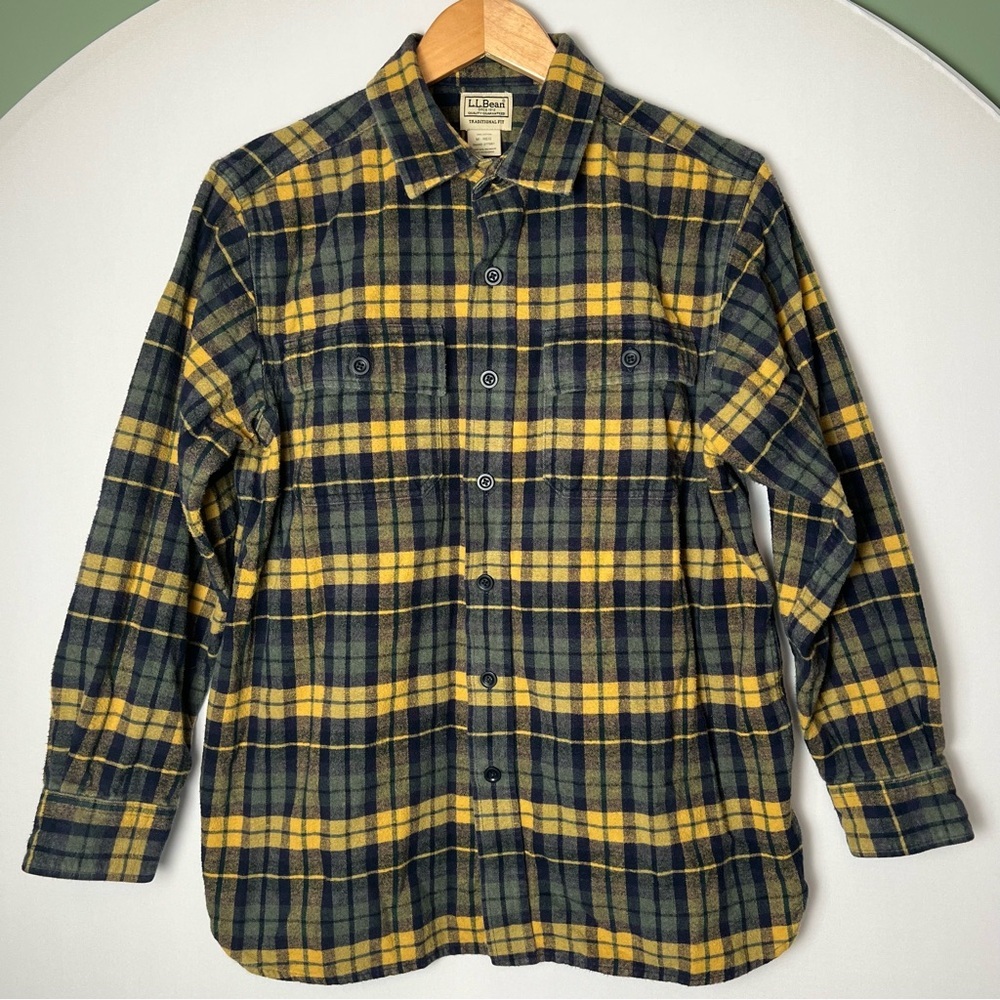 L.L Bean Men’s Plaid Flannel Button Down Shirt Yellow Green Gorpcore Medium Reg